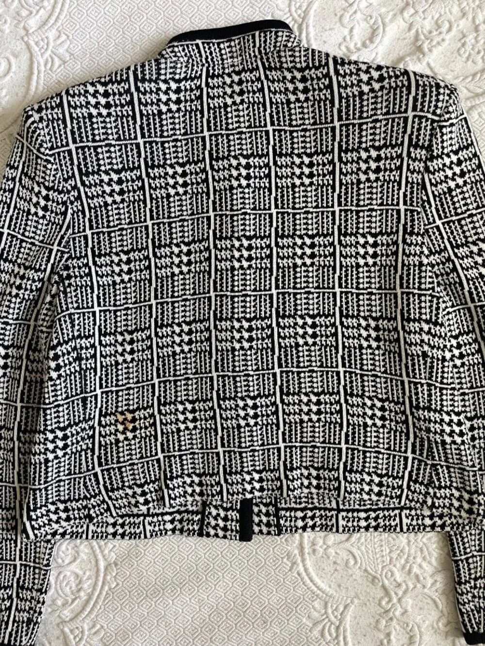 St. John Collection Old Money Abstract Houndstooth Black + White Knit Jacket 8